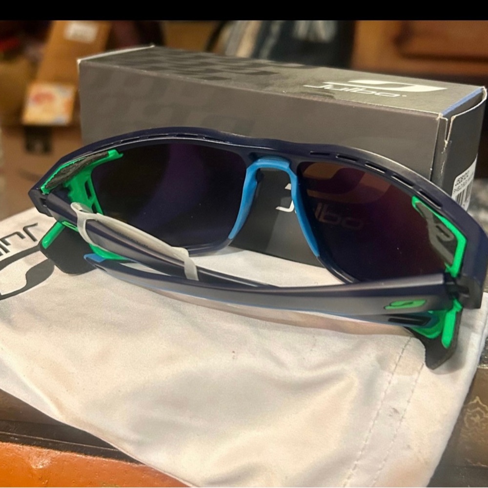 Men’s Julbo Spectron 4 Shield Sunglasses New